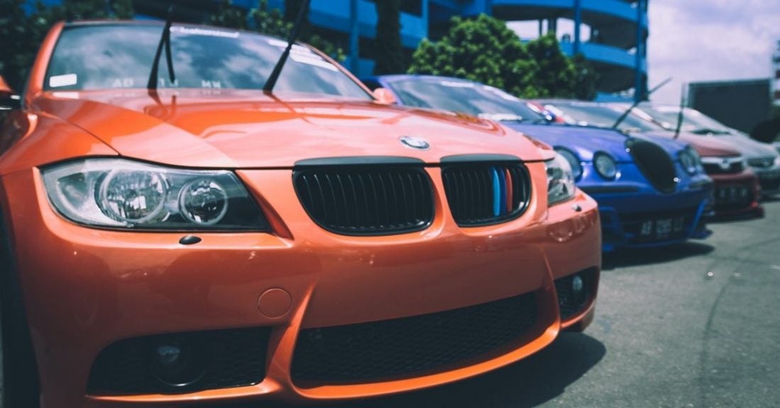 Vehicle companies that accept bitcoin for sales and services